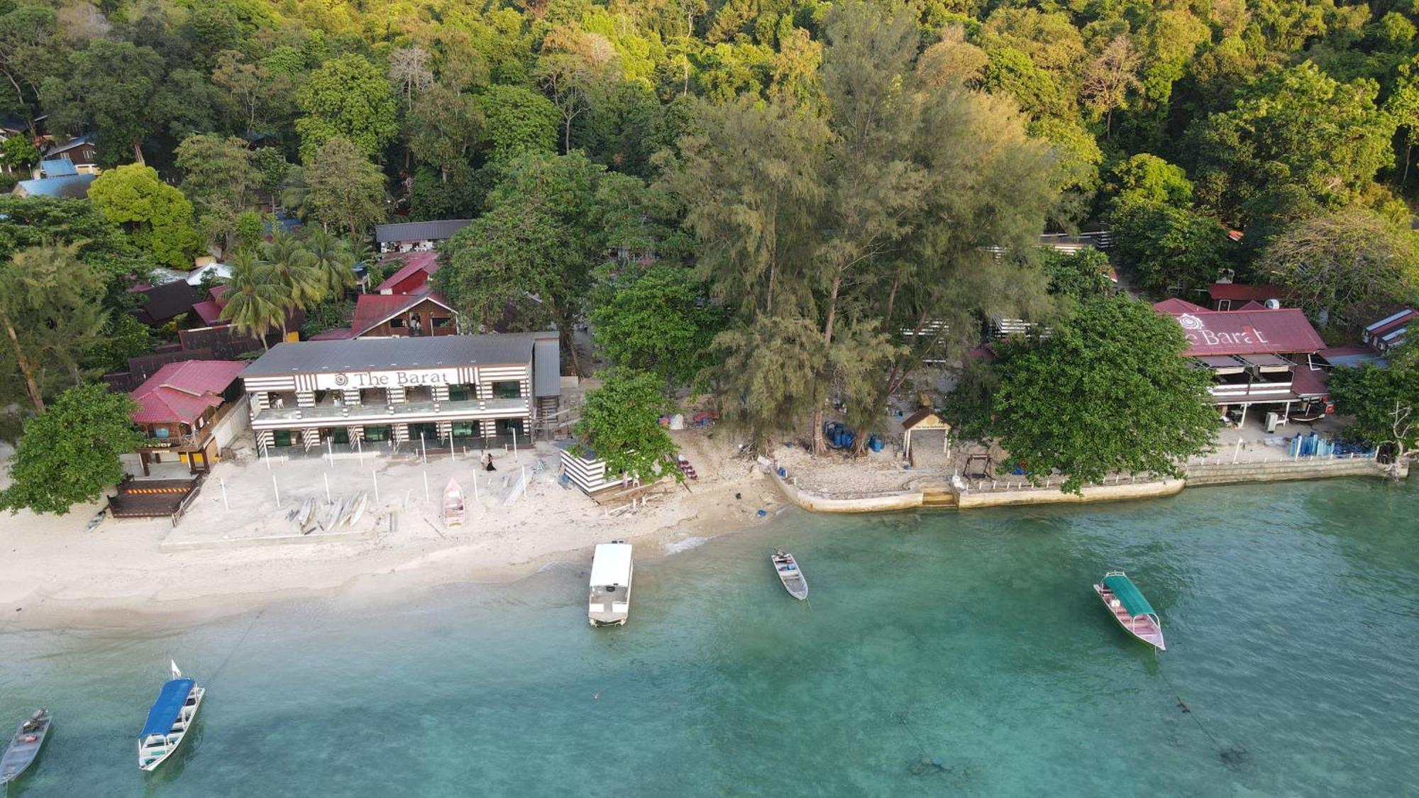 เดอะ บารัต เปอร์เฮนเตียน รีสอร์ต Villa Kampong Pasir Hantu ภายนอก รูปภาพ