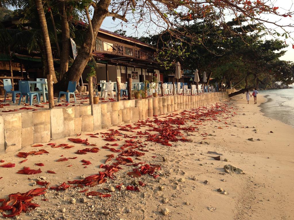 เดอะ บารัต เปอร์เฮนเตียน รีสอร์ต Villa Kampong Pasir Hantu ภายนอก รูปภาพ